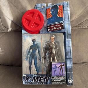 ToyBiz Marvel X-Men The Movie Legends 6" Figure NIB - Rebecca Stamos as Mystique